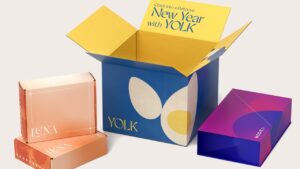 custom subscription shipping box